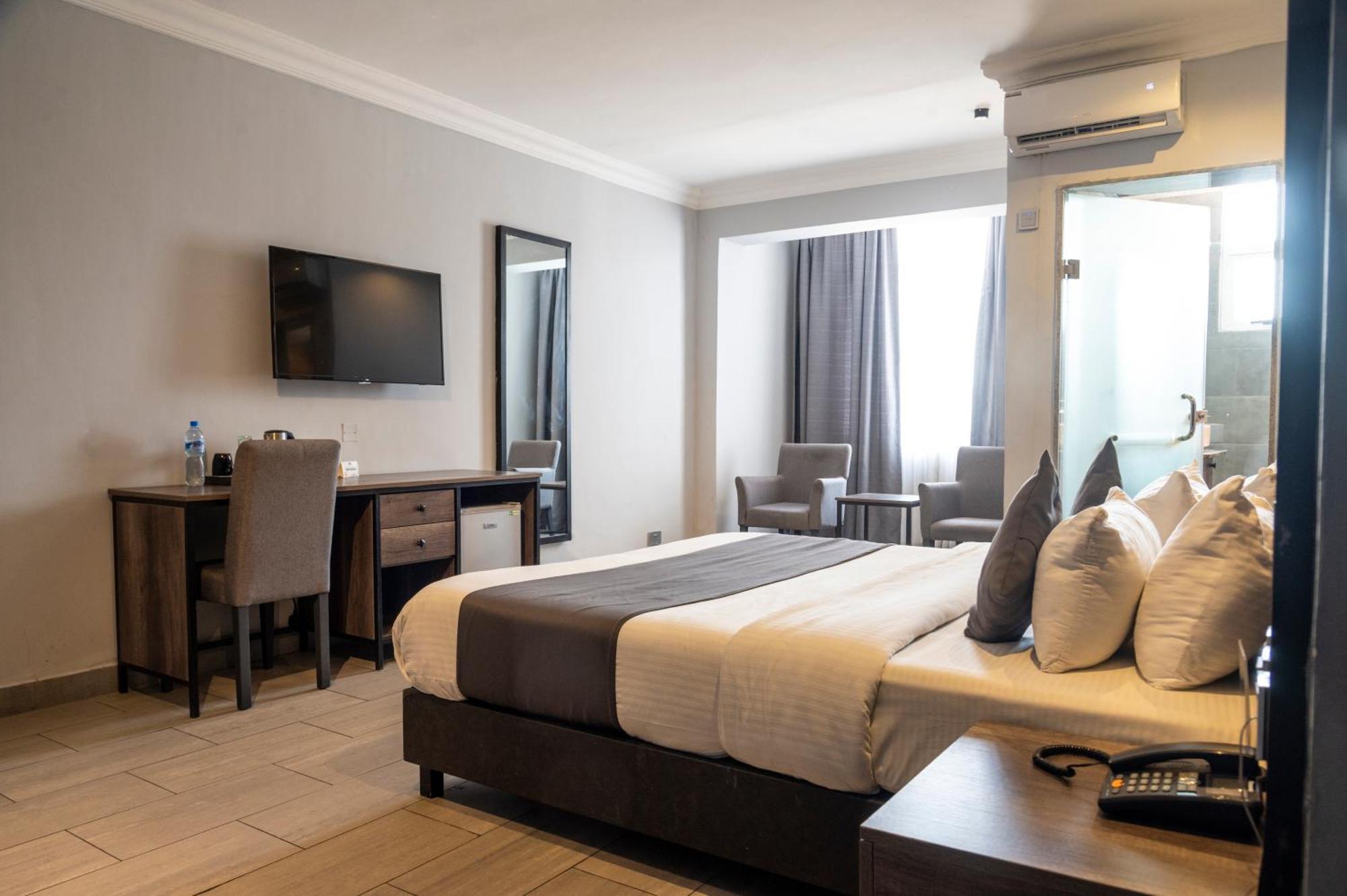 The Blowfish Hotel Lagos Quarto foto